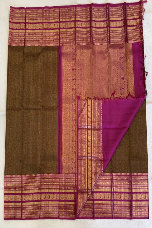 A Brown and Pink Kanjeevaram Saree