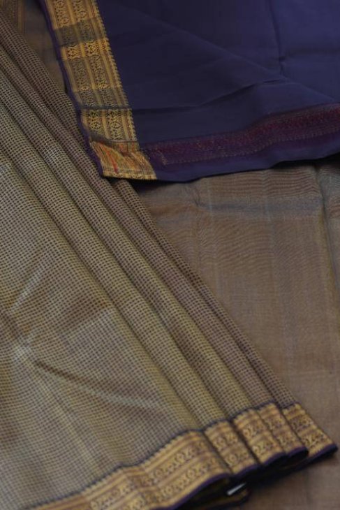 A Blue Checked Kanjeevaram Saree_1