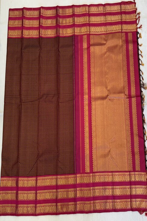 A Traditional Coffee Brown and Pink Kanjeevarm Saree_1